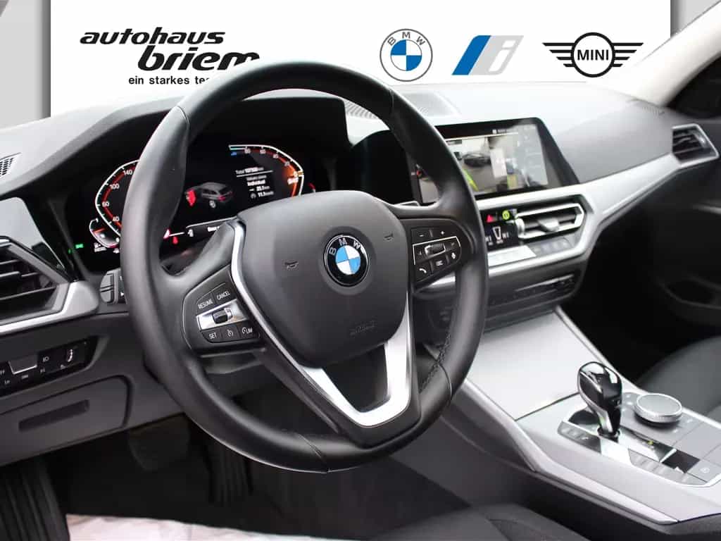 BMW 320 d xDrive Touring Advantage HiFi DAB Tempomat 02/2021-photo-6
