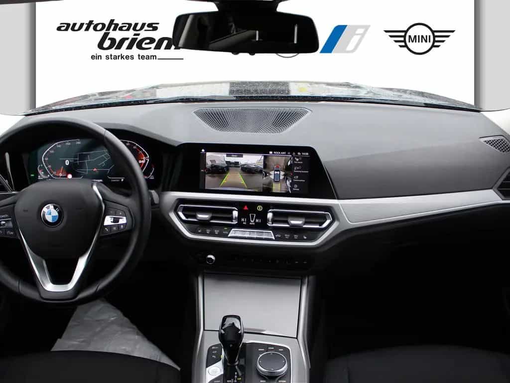 BMW 320 d xDrive Touring Advantage HiFi DAB Tempomat 02/2021-photo-9