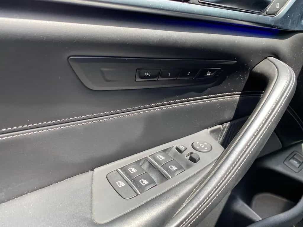 BMW 520 d xDrive Touring Luxury Line AHK ACC LED 360° 07/2020-photo-20