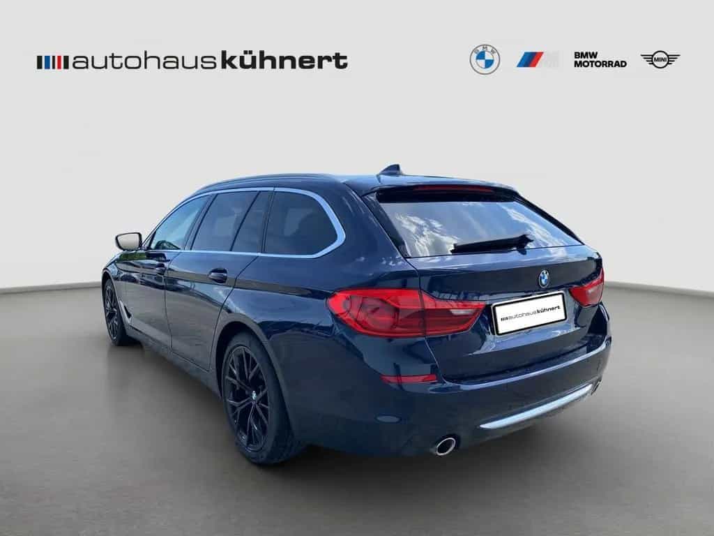 BMW 520 d xDrive Touring Luxury Line AHK ACC LED 360° 07/2020-photo-3