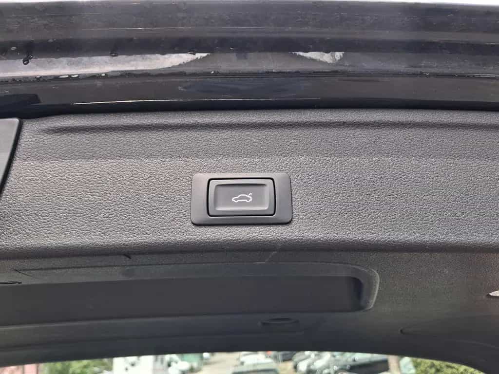 Audi A4 Avant 40 TDI Quattro  S-Line LED+NAVI+PDC+DAB 02/2022-photo-24
