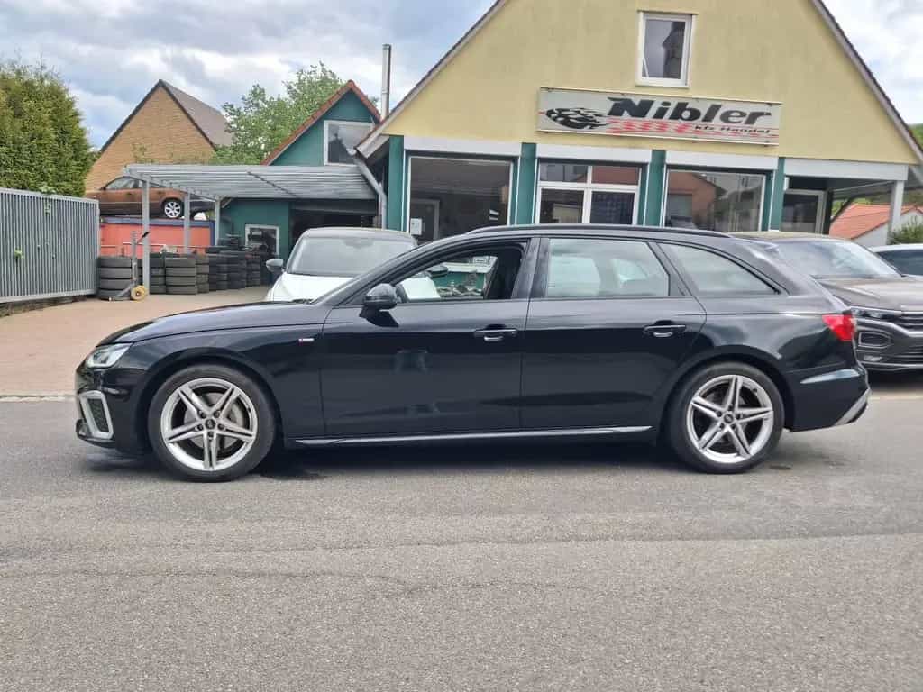 Audi A4 Avant 40 TDI Quattro  S-Line LED+NAVI+PDC+DAB 02/2022-photo-5