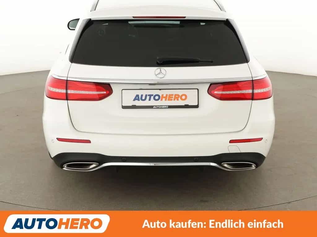 Mercedes-Benz E 200 E-Klasse E 200 Mild-Hybrid T AMG Line Aut.*NAVI* 05/2020-photo-4