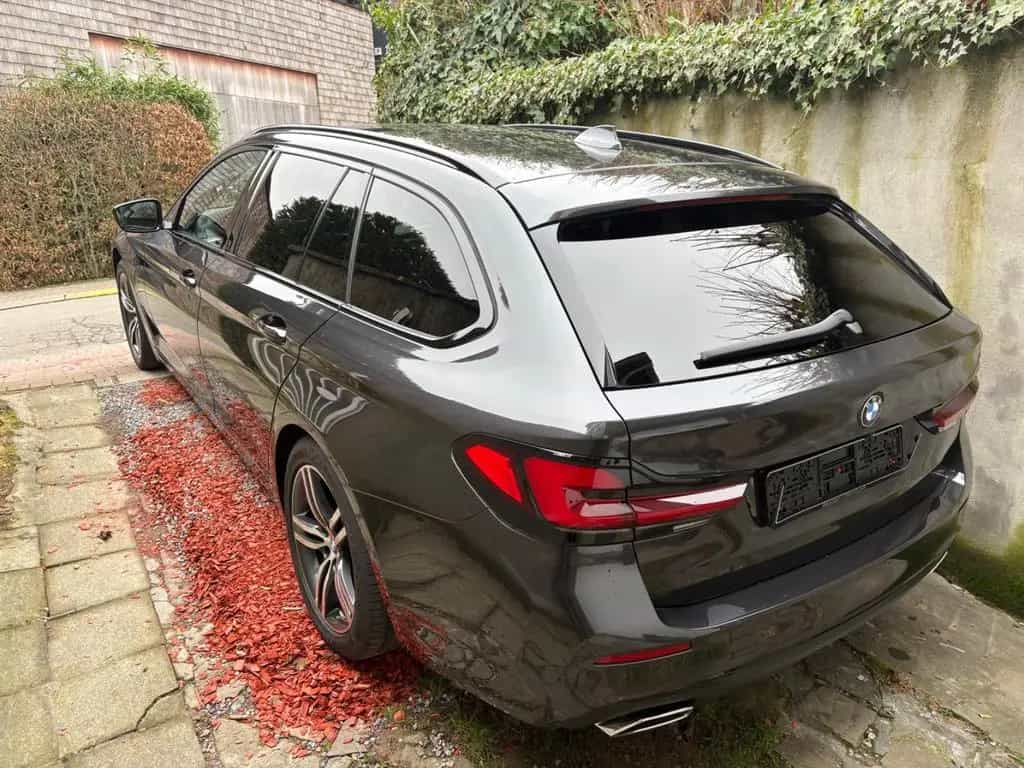 BMW 520 dH&K Nappa Head up Vent seats digital key tv 06/2021-photo-9