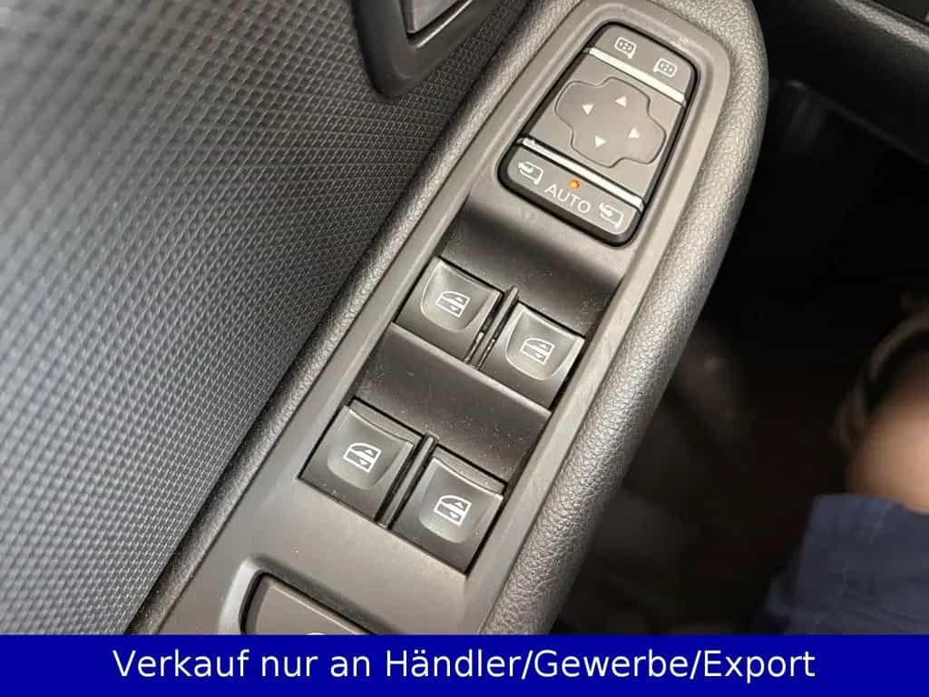 Renault Clio IV GT-Line Automatik AAC LED SHZ Navi PDC 11/2017-photo-17