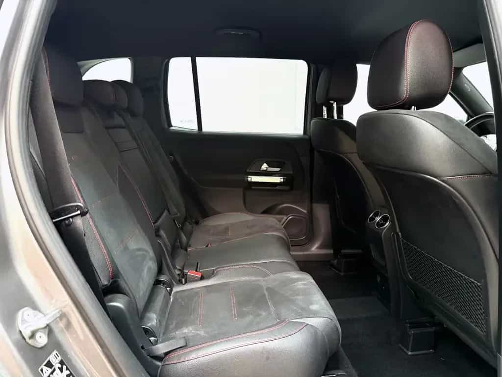 Mercedes-Benz GLB 200 AMG LINE / RKAM / LED / DISTRONIC 09/2021-photo-14