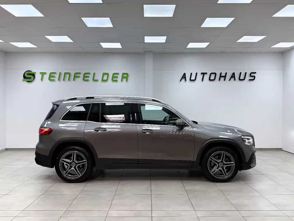 Mercedes-Benz GLB 200 AMG LINE / RKAM / LED / DISTRONIC 09/2021-photo-7