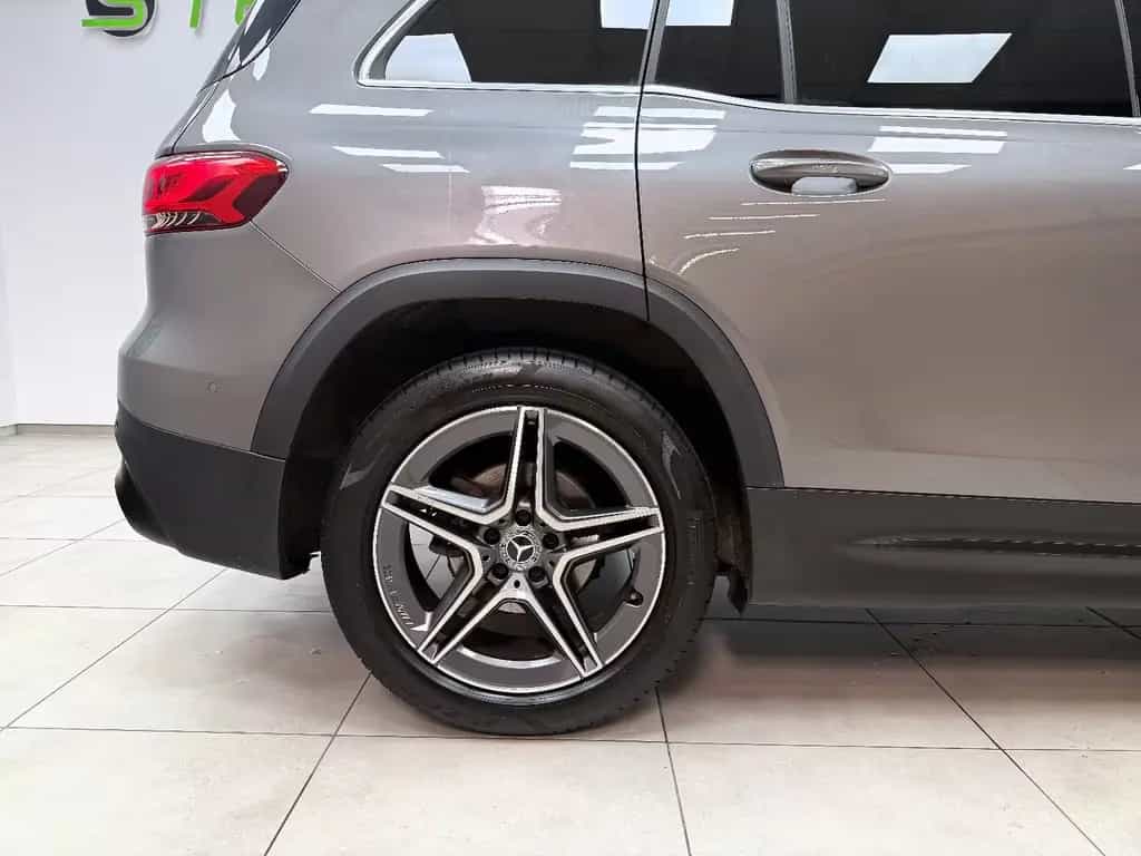 Mercedes-Benz GLB 200 AMG LINE / RKAM / LED / DISTRONIC 09/2021-photo-8