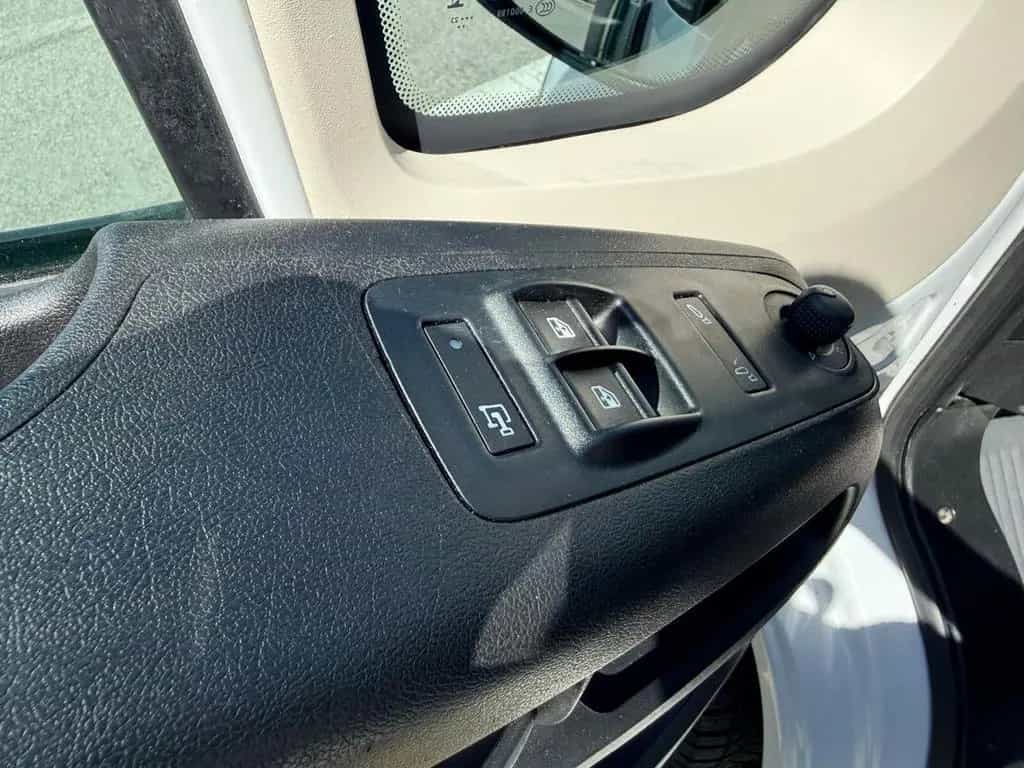 Fiat Ducato 35 2.2 Mjt 140CV PM-TM (L2H2) Furgon 05/2023-photo-5