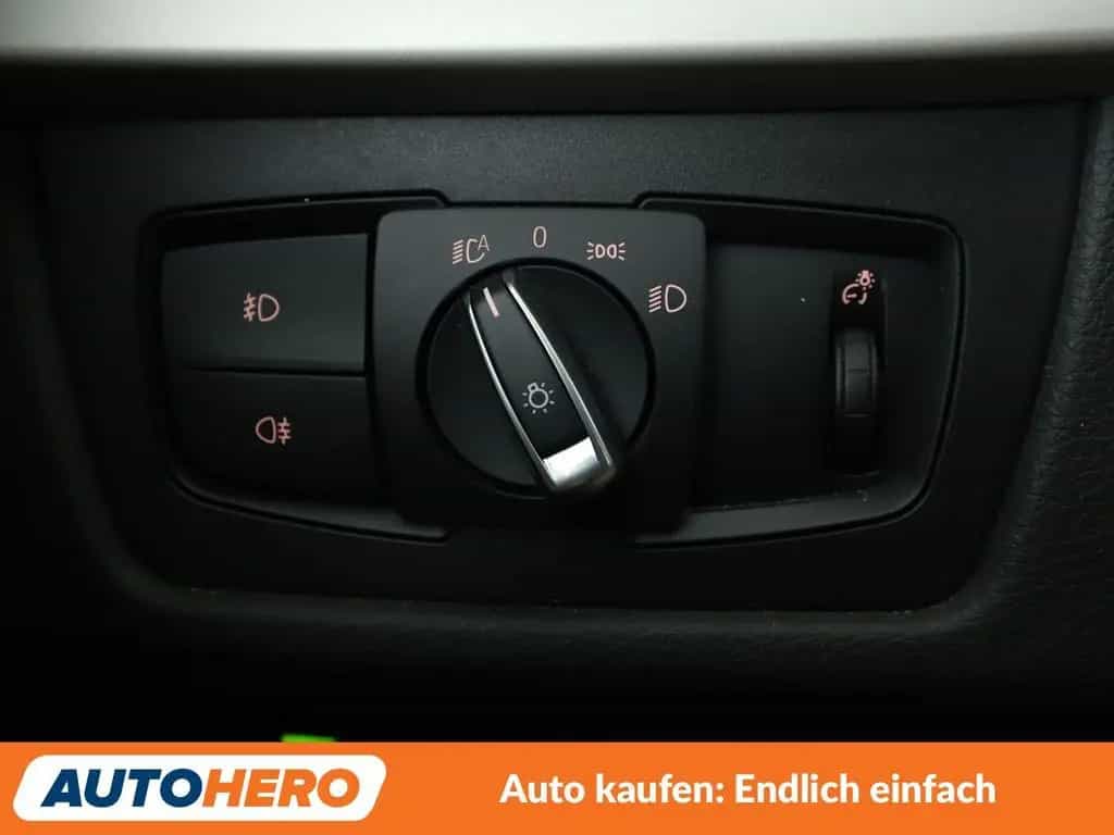 BMW 320 3er 320d Advantage Aut.*NAVI*HUD*TEMPO*CAM*PDC* 05/2019-photo-25
