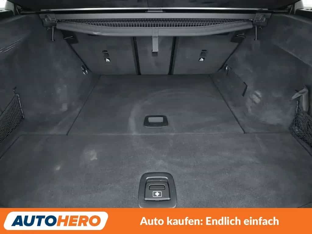 BMW 320 d xDrive Sport Line Aut.*NAVI*ACC*LED*SHZ*PDC 04/2021-photo-17