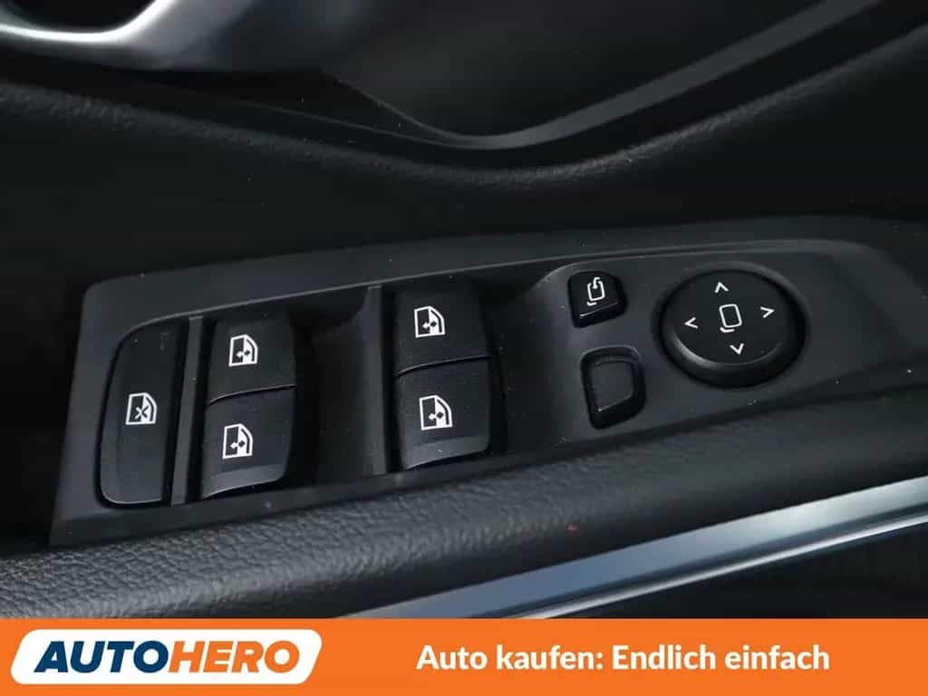 BMW 320 d xDrive Sport Line Aut.*NAVI*ACC*LED*SHZ*PDC 04/2021-photo-25