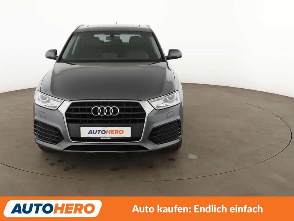 Audi Q3 1.4 TFSI ACT Design Aut.*NAVI*BI-XENON*CAM* 01/2017-photo-8