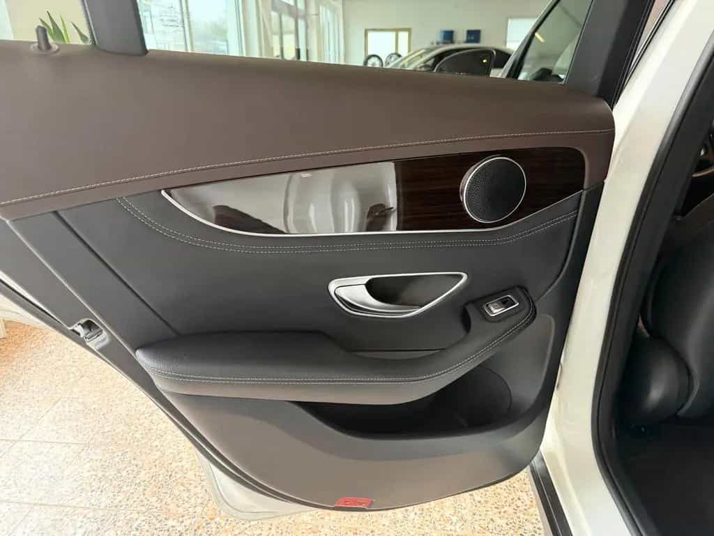Mercedes-Benz GLC 43 AMG Coupe 4 Matic Night Paket Kamera LED 05/2017-photo-32