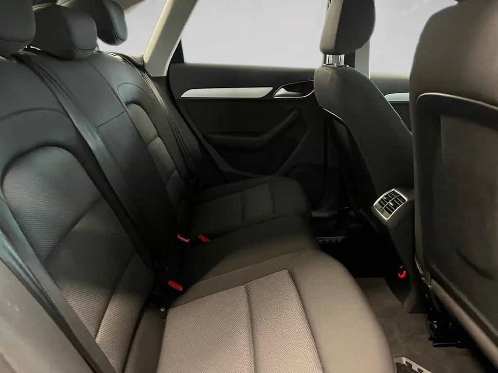 Audi Q3 AHK+ALU 17+MMI NAVI+EINPARKHILFE PLUS+XENON P 10/2017-photo-10