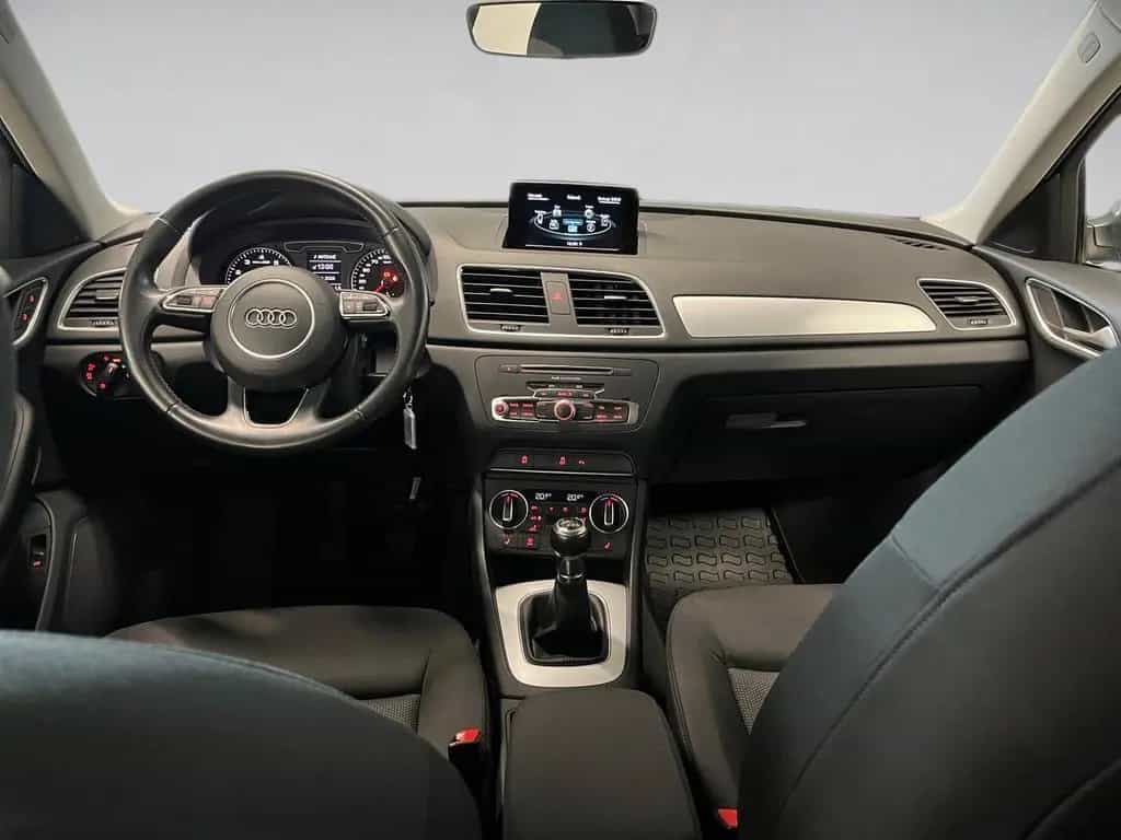 Audi Q3 AHK+ALU 17+MMI NAVI+EINPARKHILFE PLUS+XENON P 10/2017-photo-18