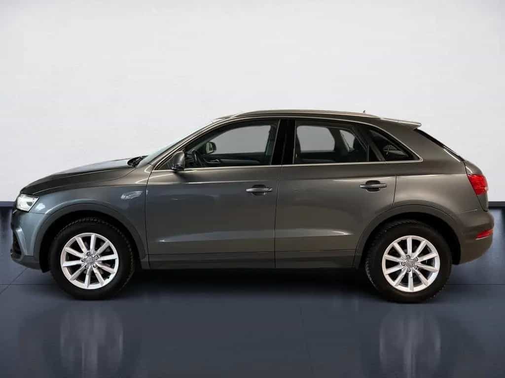 Audi Q3 AHK+ALU 17+MMI NAVI+EINPARKHILFE PLUS+XENON P 10/2017-photo-2