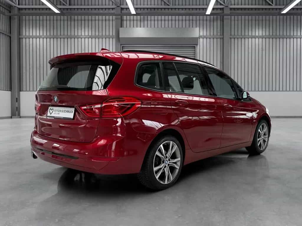 BMW 218 Gran Tourer SPORT AUTOMAT+KLIMA+NAV+PANO+TÜV 05/2016-photo-17