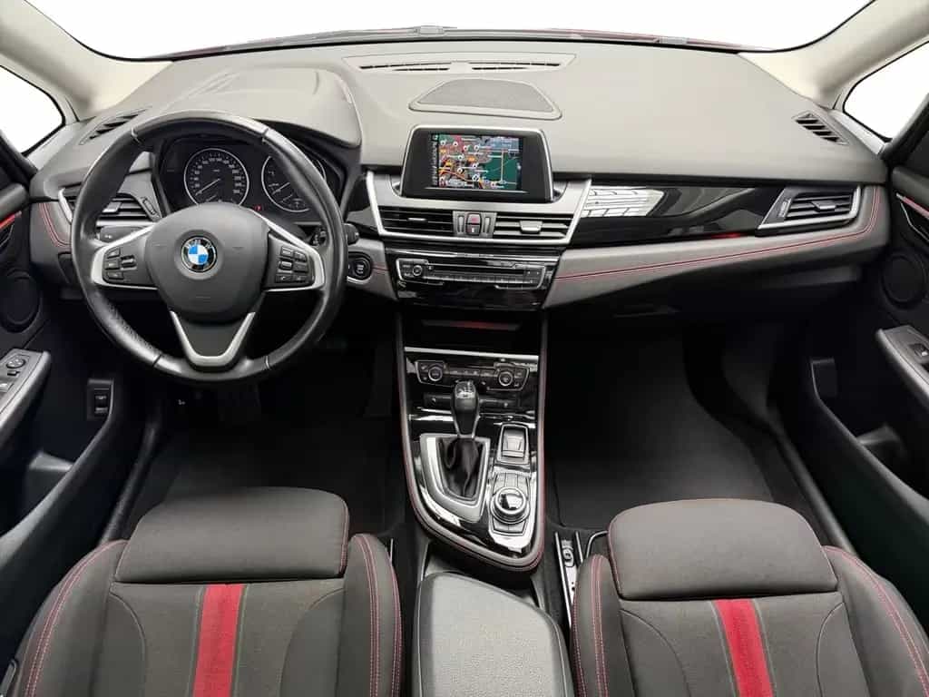 BMW 218 Gran Tourer SPORT AUTOMAT+KLIMA+NAV+PANO+TÜV 05/2016-photo-4