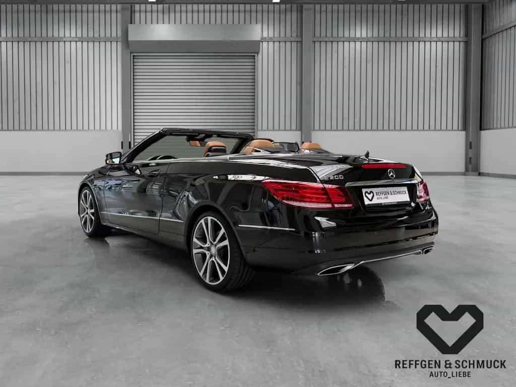 Mercedes-Benz E 200 CABRIOLET AUTOMAT+KLIMA+LEDER+NAVI+LED+TÜV 03/2016-photo-22