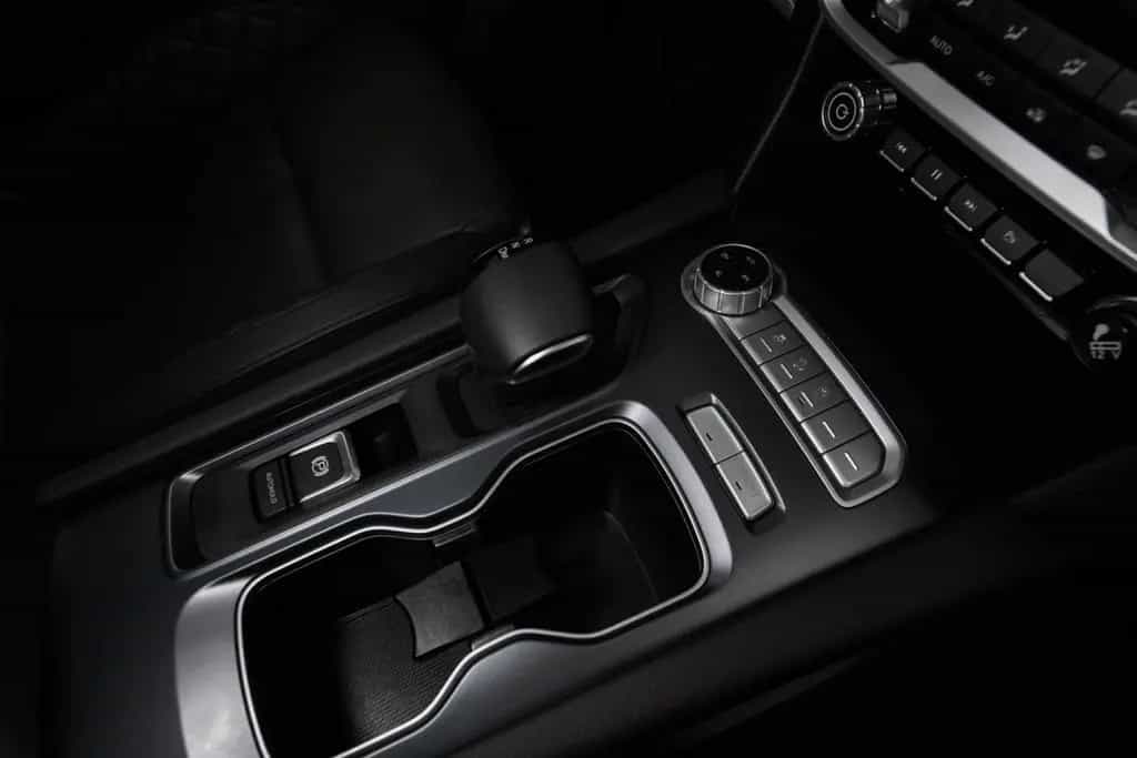 Foton 3 Allrad AHK(3T) Leder Laderaumabdeckung 03/2026-photo-19