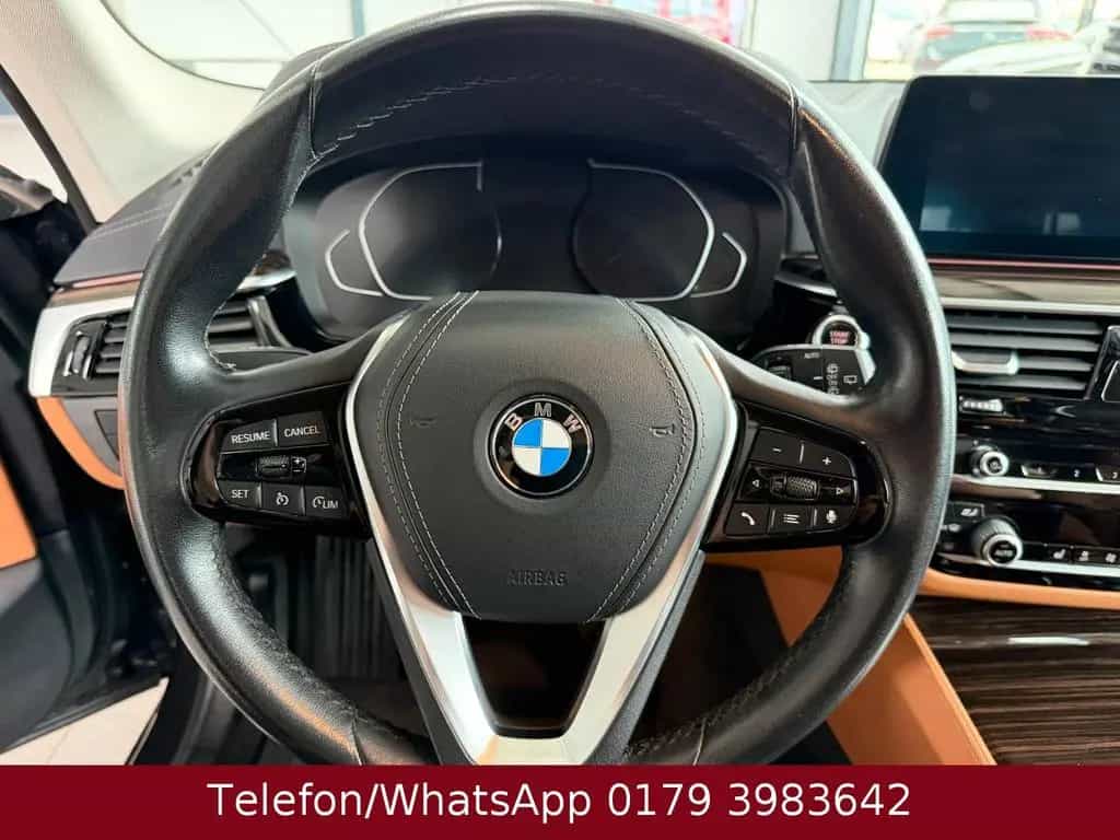 BMW 520 5 Touring 520 d xDrive Luxury Line 11/2020-photo-12