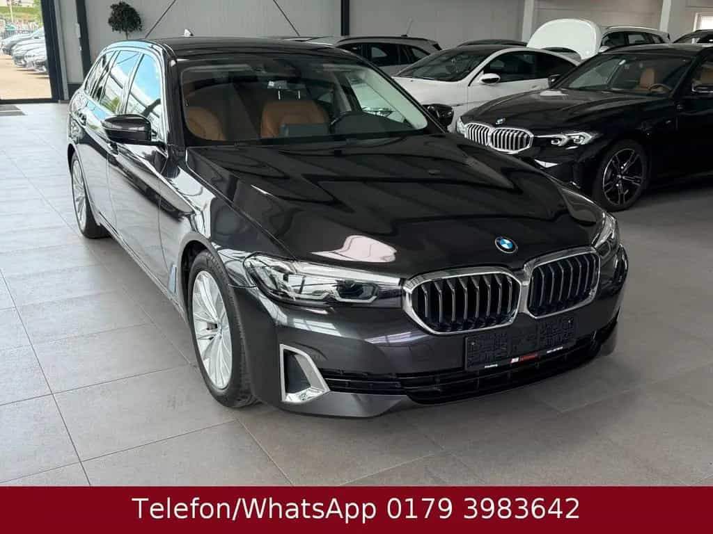 BMW 520 5 Touring 520 d xDrive Luxury Line 11/2020-photo-32