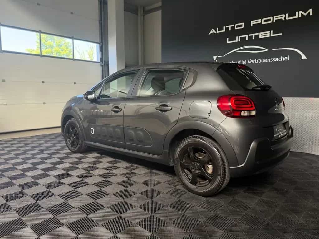 Citroën C3 Feel 1.2 AUTOMATIK-SZH-ZV-LED-ZAHNR. ERN.-ALU 06/2017-photo-3