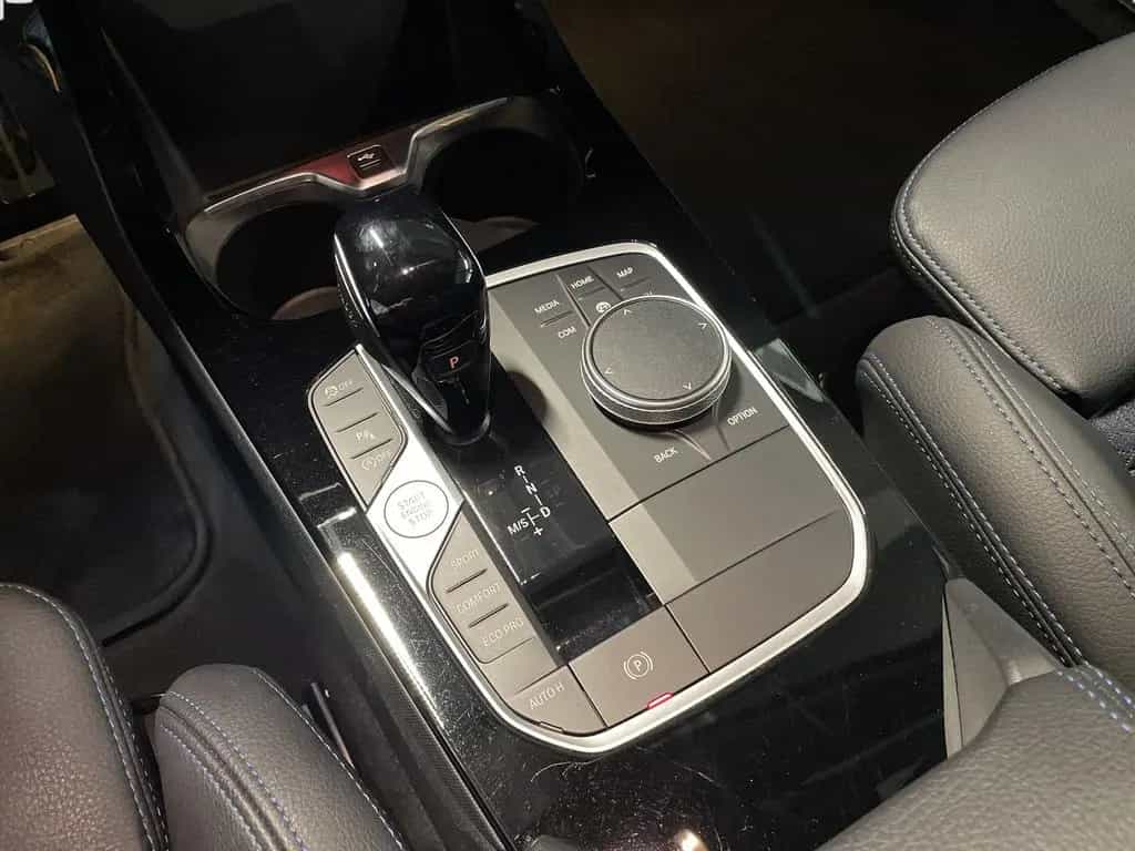 BMW 118 i M Sport LiveCockpitProf Kamera LED 05/2023-photo-13