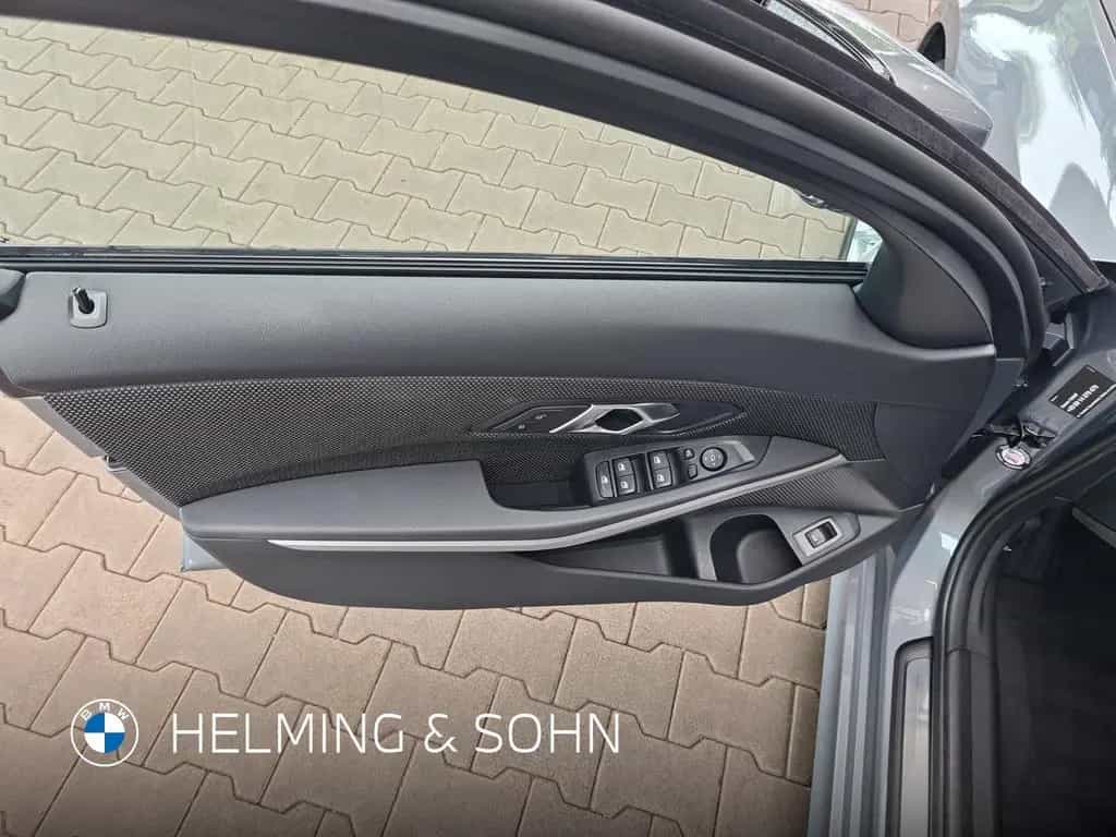 BMW 320 d Touring DAB ACC Head-Up Fernlichtassistent 03/2023-photo-16