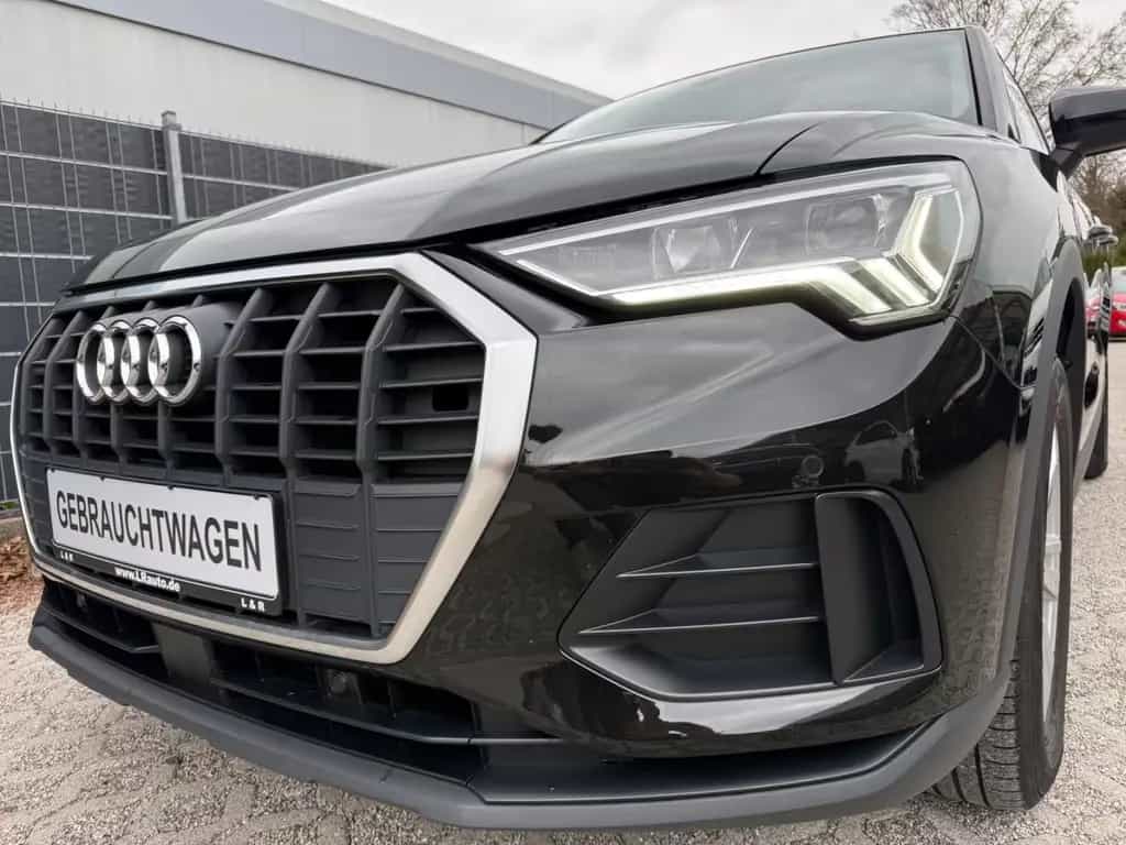Audi Q3 40 2.0 TFSI quattro S-tronic Led Navi StandH. 11/2020-photo-0
