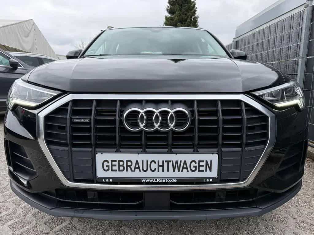 Audi Q3 40 2.0 TFSI quattro S-tronic Led Navi StandH. 11/2020-photo-2