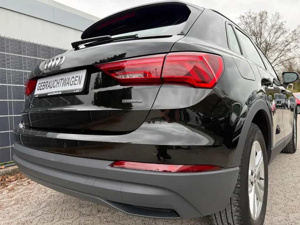 Audi Q3 40 2.0 TFSI quattro S-tronic Led Navi StandH. 11/2020-photo-3