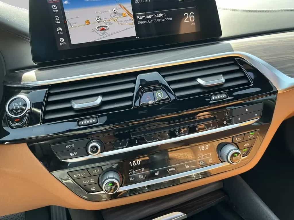 ALPINA D5 S Touring Pano 360 H/K Standheizung ACC HuD 10/2020-photo-11