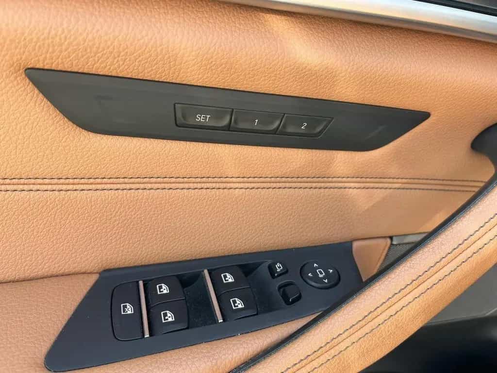 ALPINA D5 S Touring Pano 360 H/K Standheizung ACC HuD 10/2020-photo-28