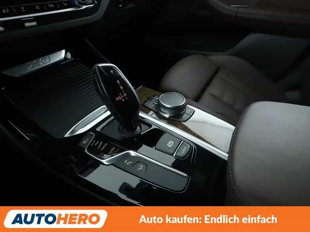 BMW X3 xDrive 30i Advantage Aut.*NAVI*LED*HUD*TEMPO* 07/2018-photo-24