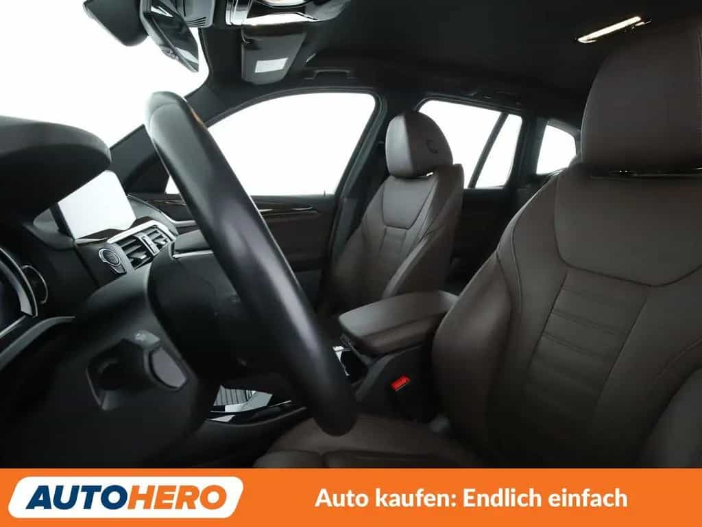 BMW X3 xDrive 30i Advantage Aut.*NAVI*LED*HUD*TEMPO* 07/2018-photo-9