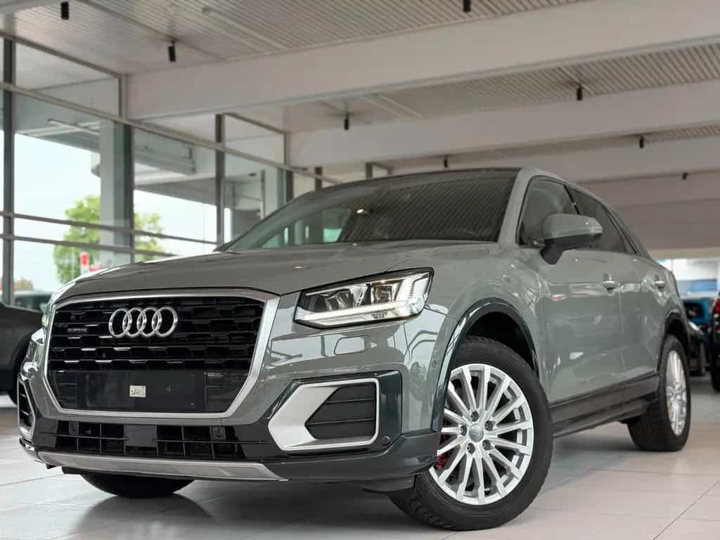 Audi Q2 40 TFSI quattro design/AHK/Pano/Volleder/ 06/2019-photo-1