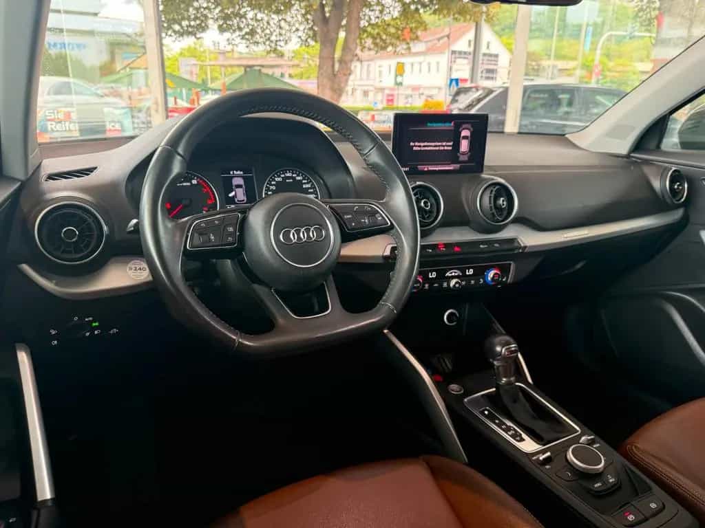 Audi Q2 40 TFSI quattro design/AHK/Pano/Volleder/ 06/2019-photo-11