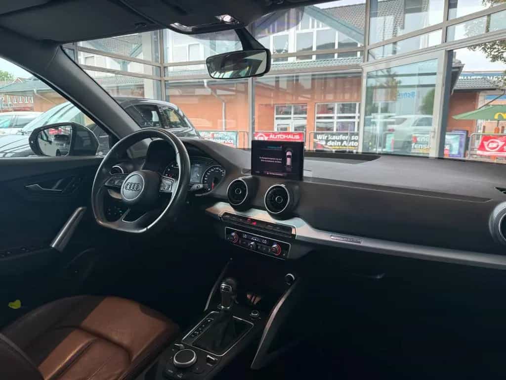 Audi Q2 40 TFSI quattro design/AHK/Pano/Volleder/ 06/2019-photo-12