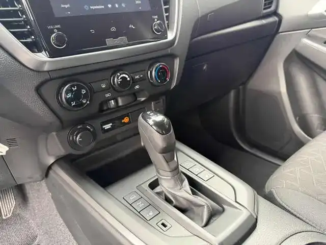 Isuzu D-Max ISUZU D-Max N60 1.9 aut. Crew BB+ Cab IVA ESPOST 01/2026-photo-11