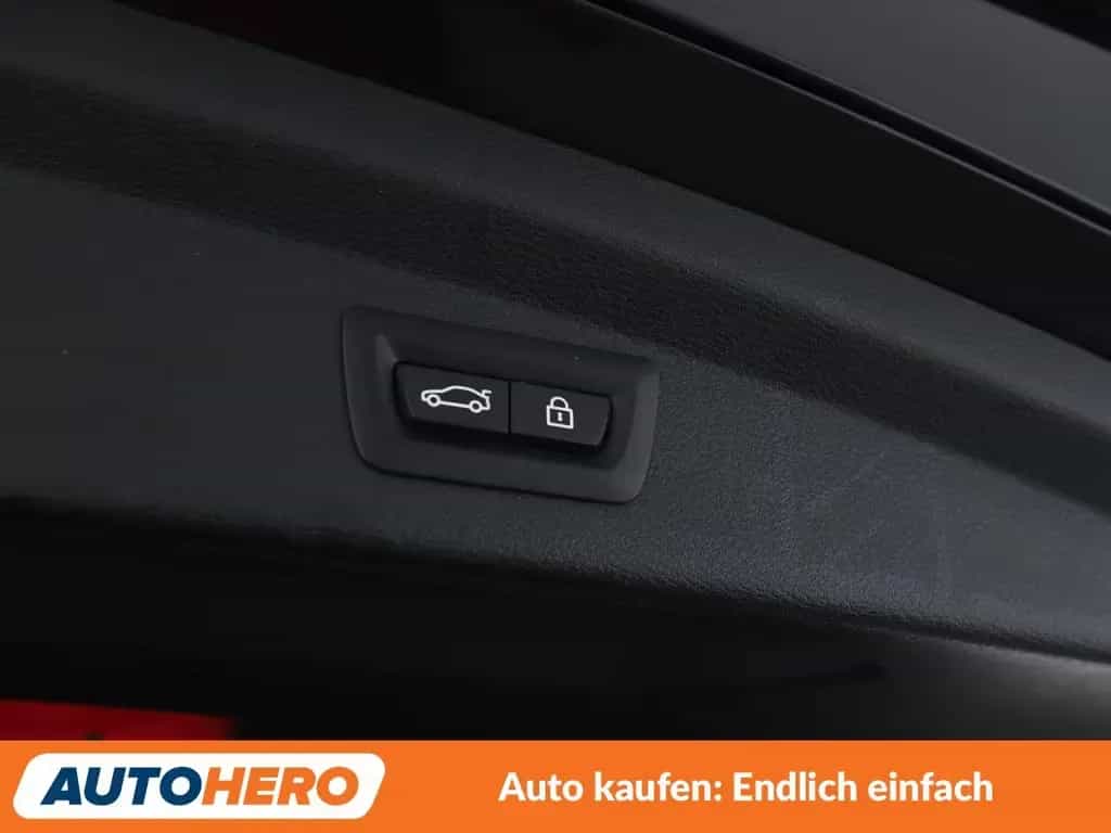 BMW X2 sDrive 18i M Sport Aut.*NAVI*HEAD-UP*LED* 08/2018-photo-32