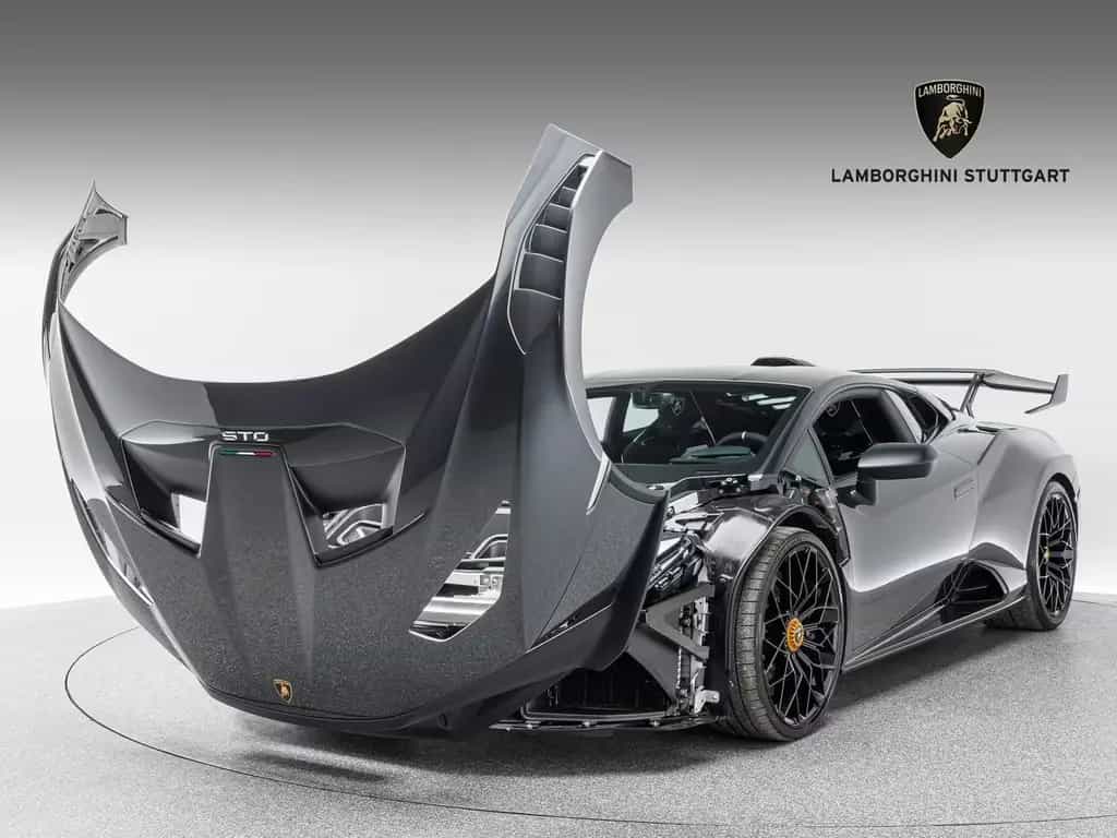 Lamborghini Huracán STO 10/2022-photo-22