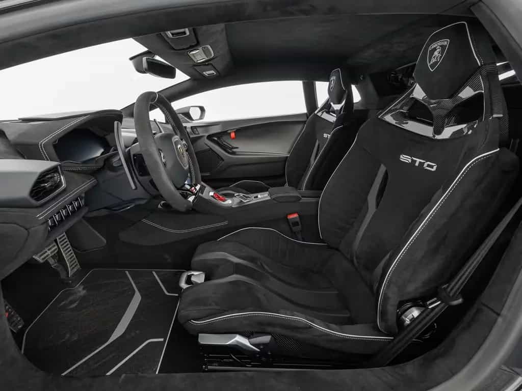 Lamborghini Huracán STO 10/2022-photo-3