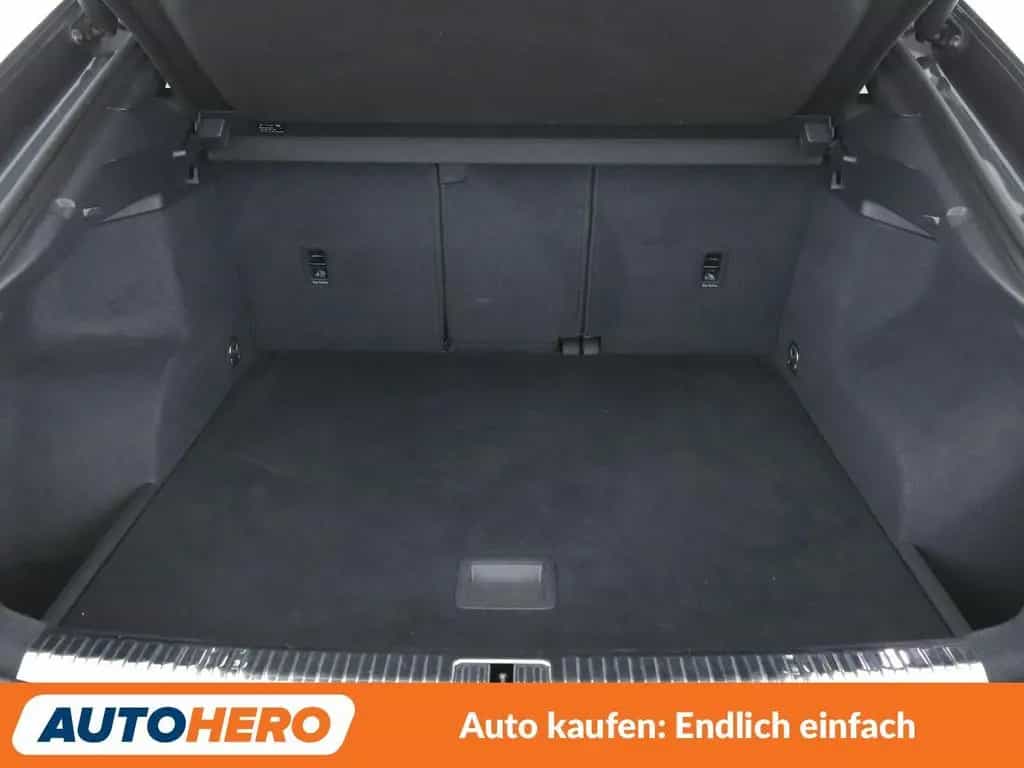 Audi Q3 Sportback 45 TFSI quattro S line Aut.*NAV*ACC 04/2020-photo-17