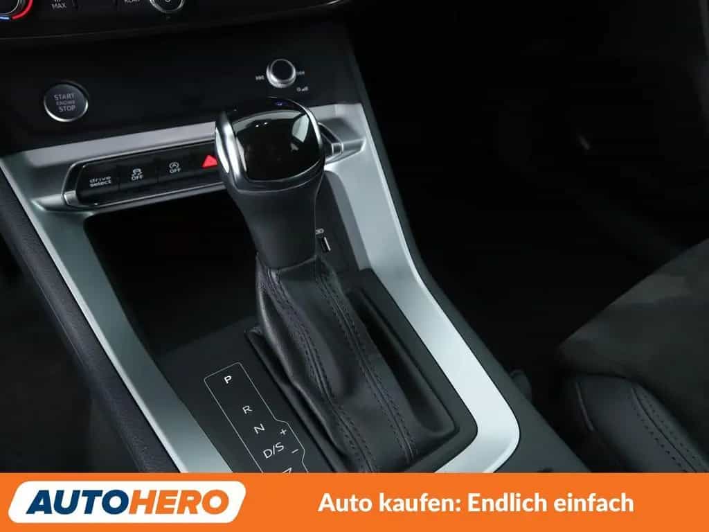 Audi Q3 Sportback 45 TFSI quattro S line Aut.*NAV*ACC 04/2020-photo-23