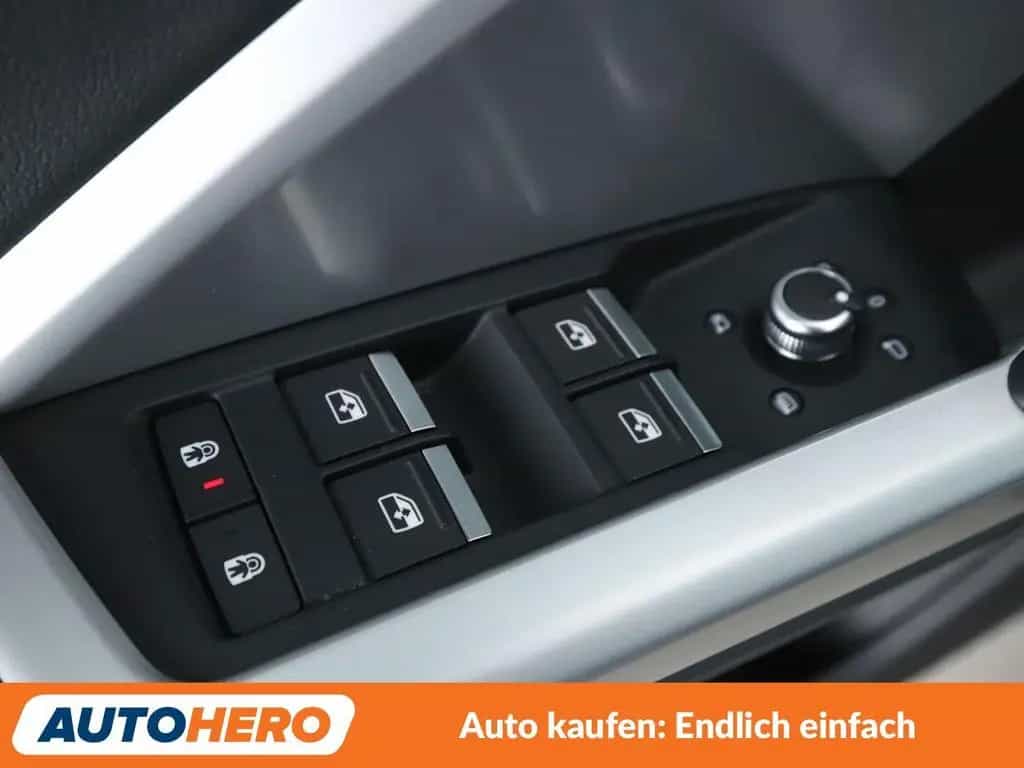 Audi Q3 Sportback 45 TFSI quattro S line Aut.*NAV*ACC 04/2020-photo-25