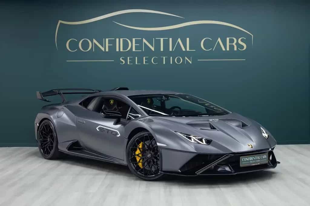 Lamborghini Huracán STO | 1st Hand | Serviced | Full PPF 04/2023-photo-0