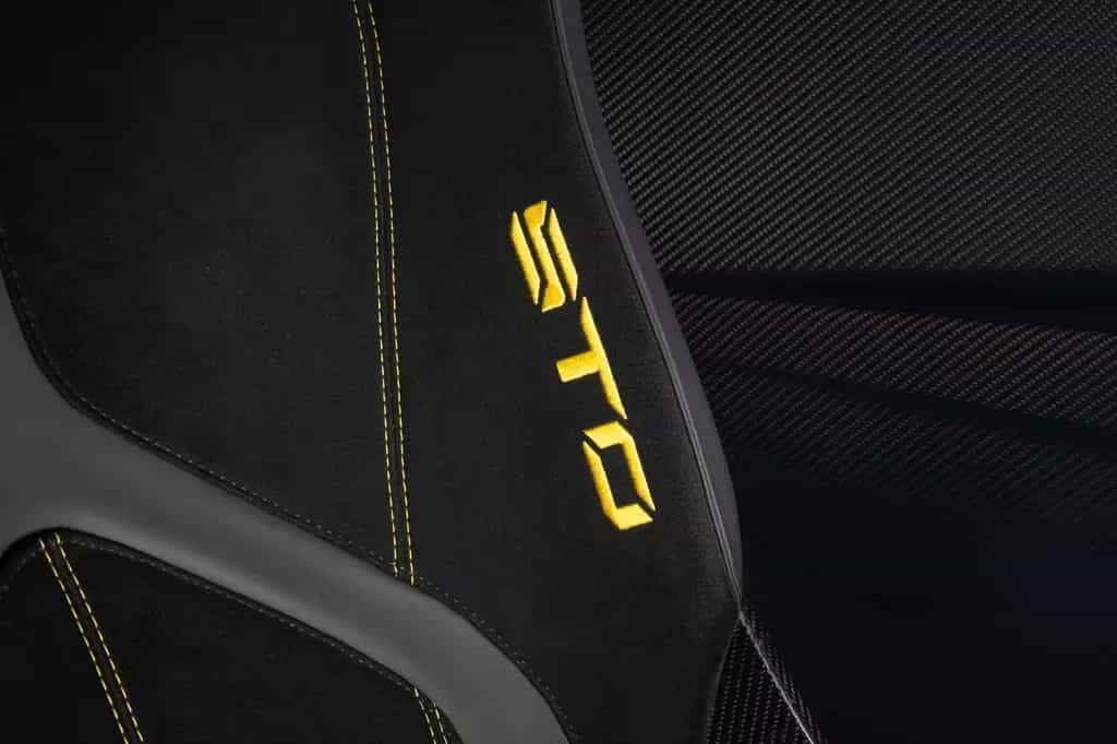 Lamborghini Huracán STO | 1st Hand | Serviced | Full PPF 04/2023-photo-14