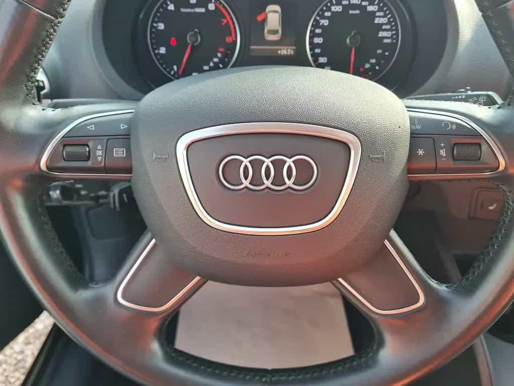 Audi A3 ambiente/1.Hand/Scheckheftgepflegt 03/2015-photo-15